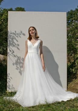 GARDEN Brautkleid Hochzeitskleid Code One 2