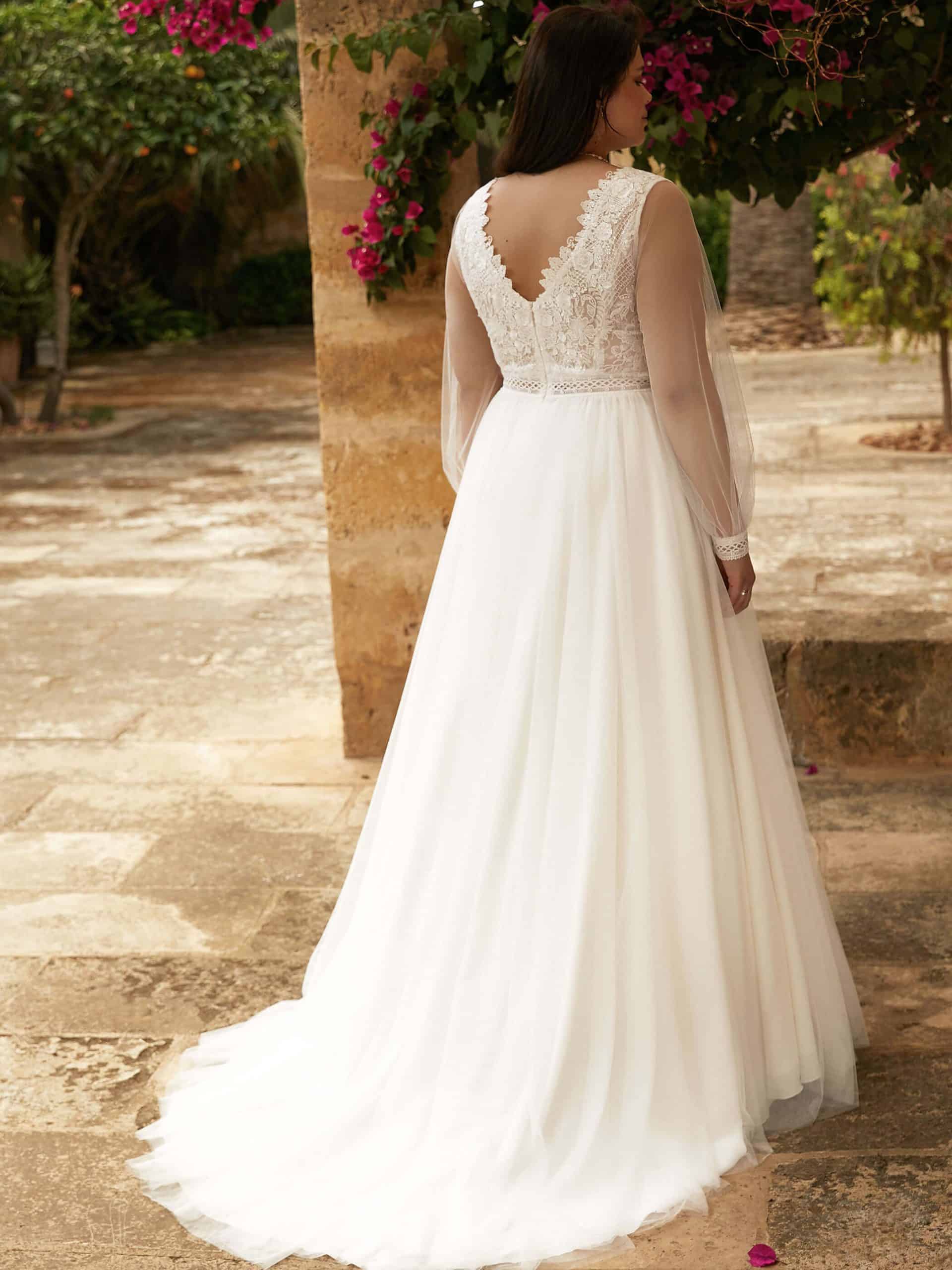 Bianco-Evento-bridal-dress-DEBORA-plus-2-scaled
