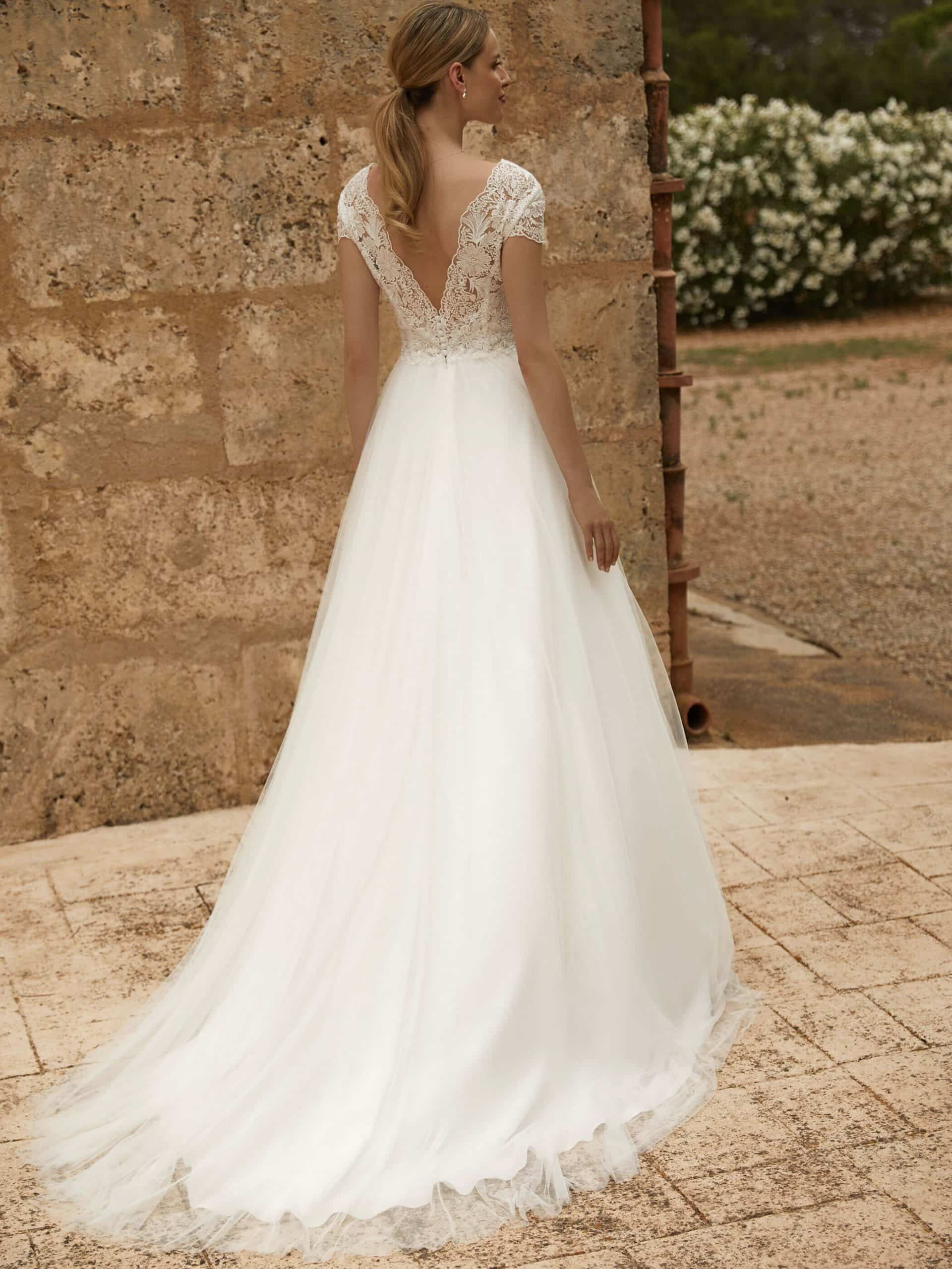 Bianco-Evento-bridal-dress-HANNAH-2-scaled