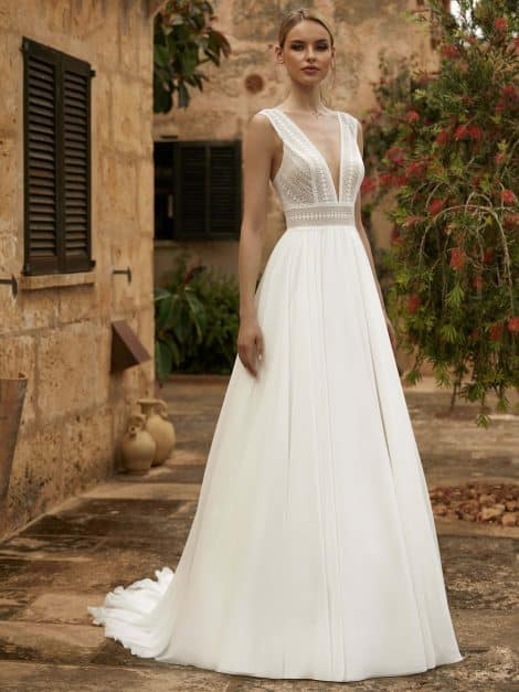 Bianco-Evento-bridal-dress-WENDY-1-scaled