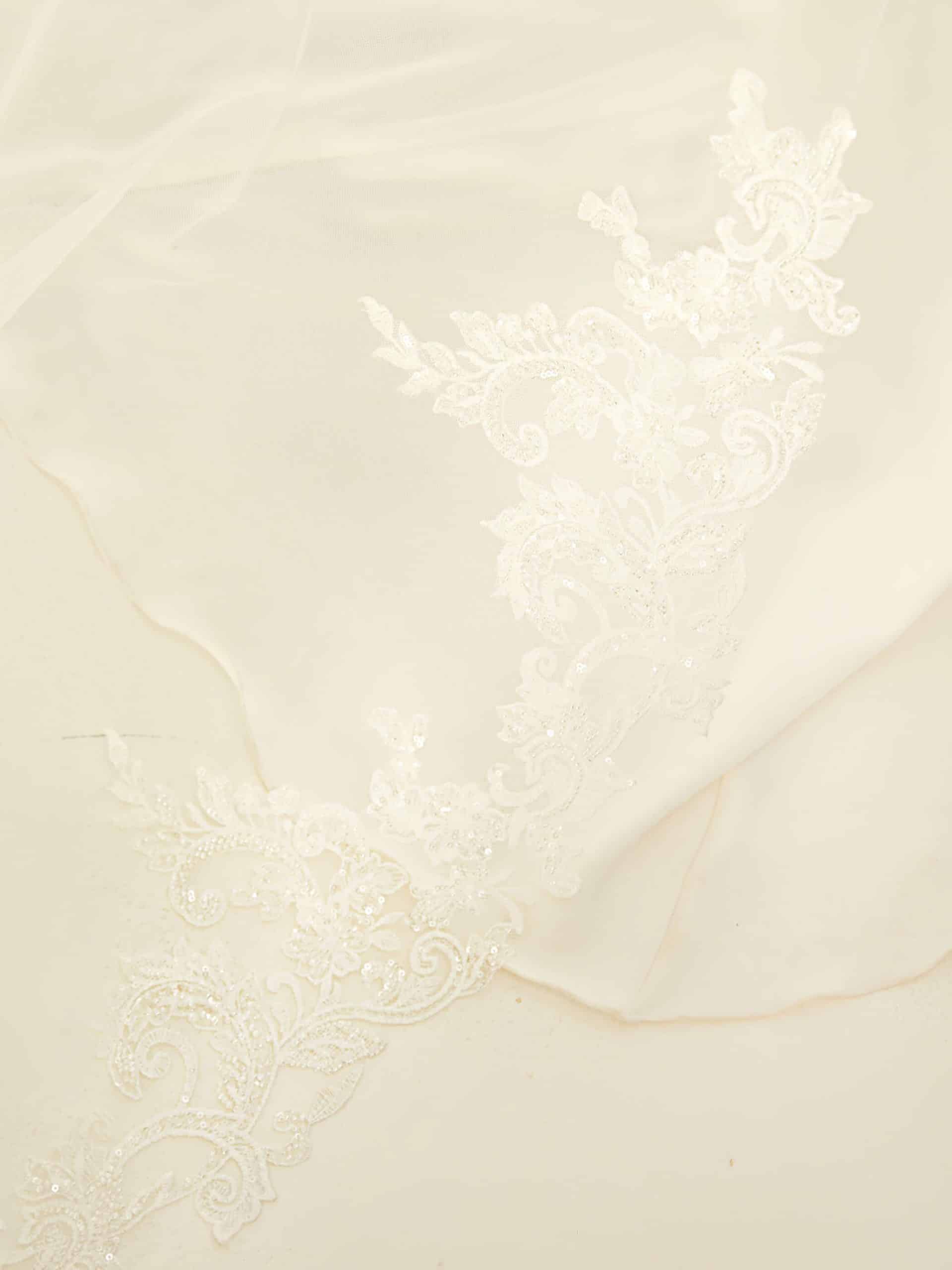 bianco-evento-bridal-veil-S-426-2-scaled