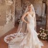 brautmoden-walter_casablanca-bridal-2023-2466V-Andrea-1front-Veil