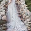 brautmoden-walter_casablanca-bridal-2023-BL360V_Alanna_back-veil