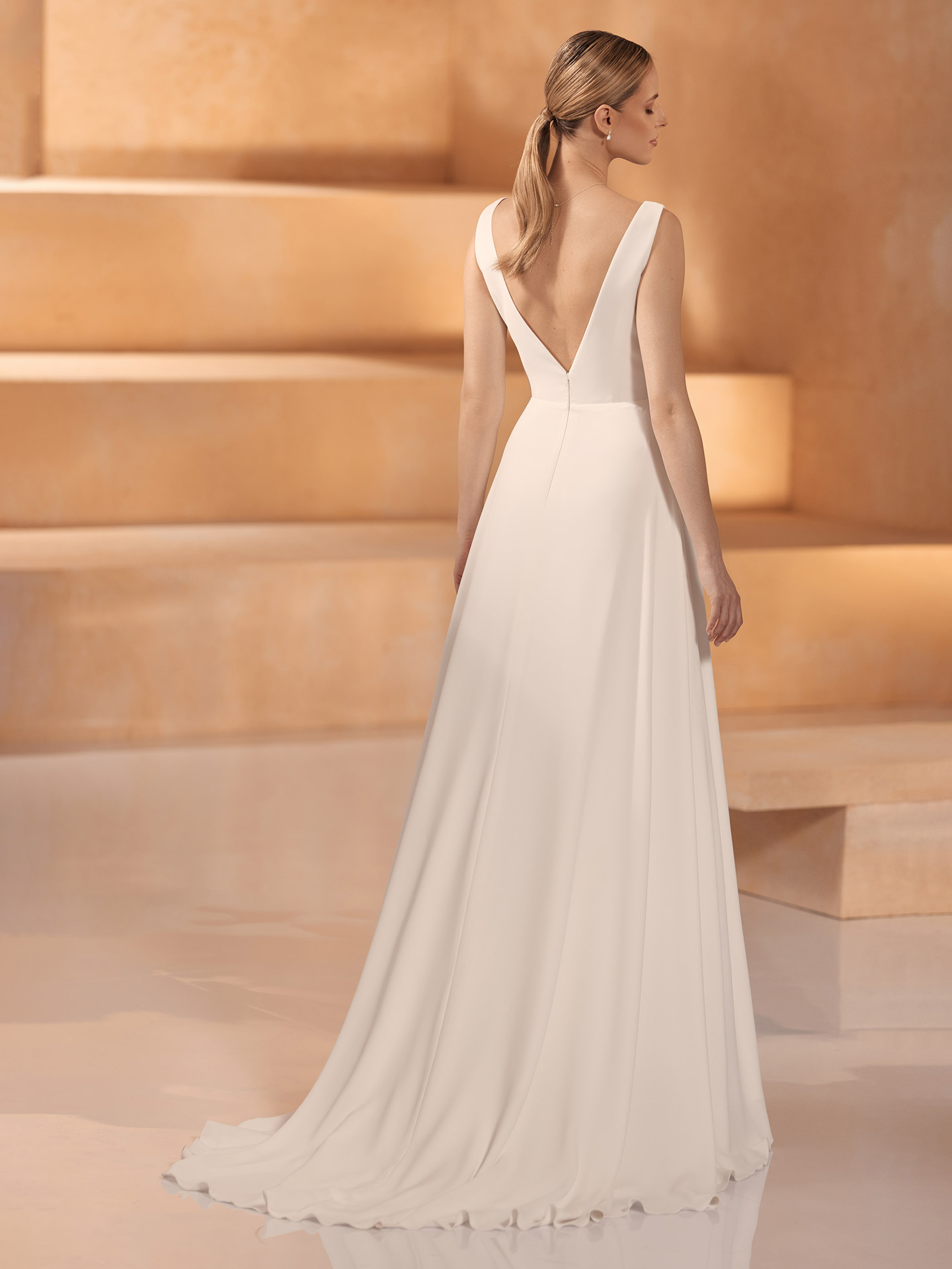 Bianco-Evento-bridal-dress-GOBI-2