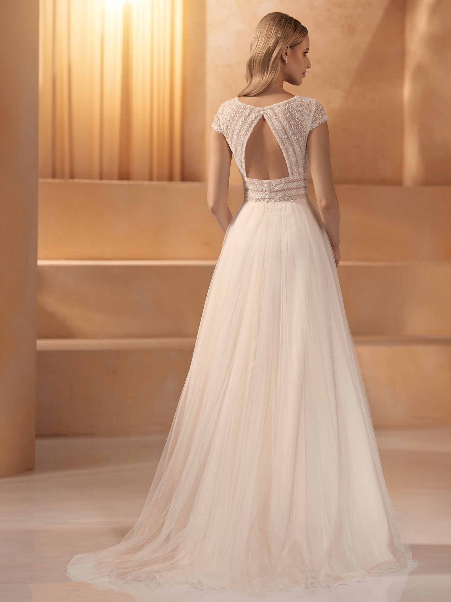 Bianco-Evento-bridal-dress-JOPIE-2
