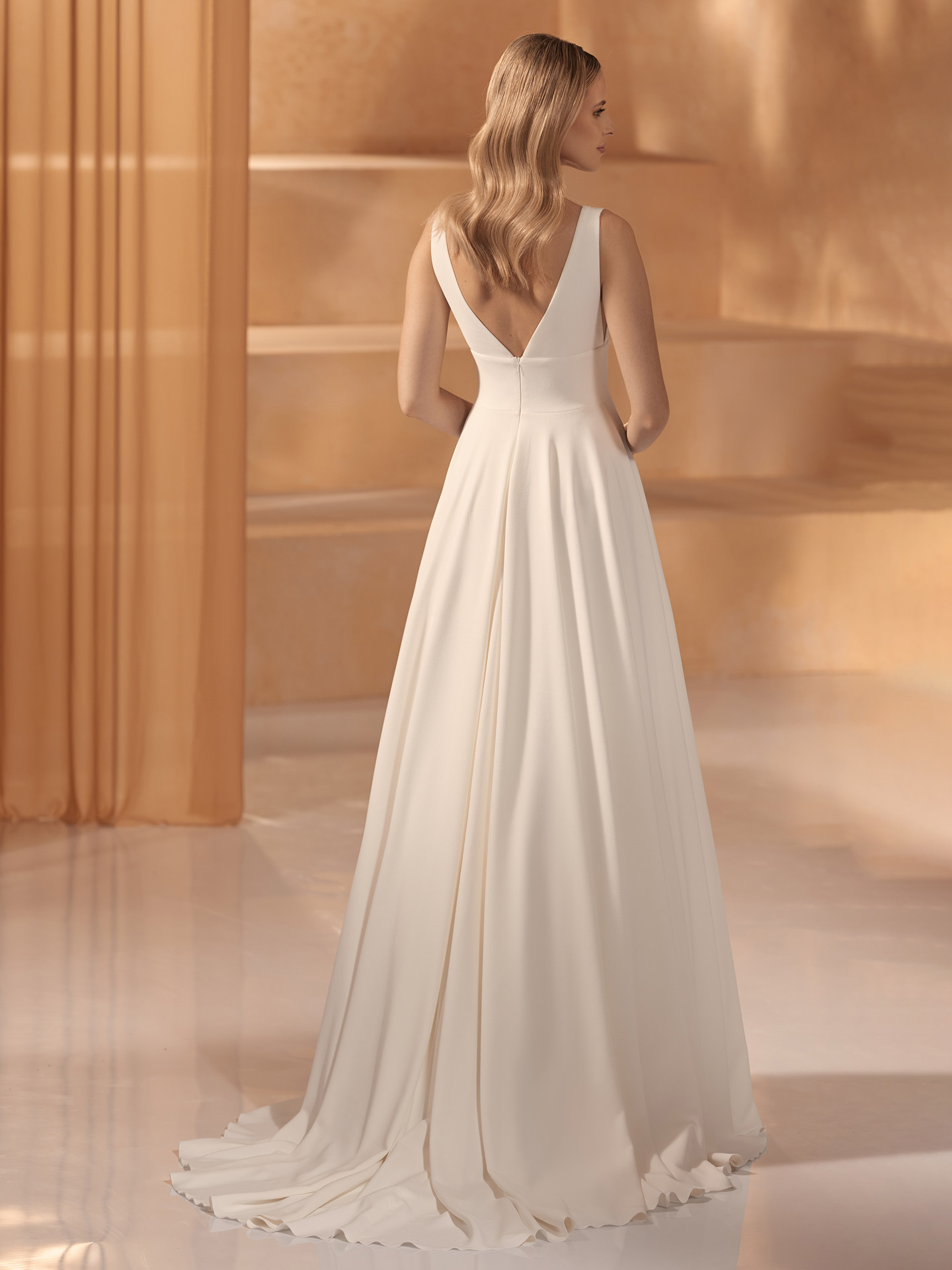 Bianco-Evento-bridal-dress-POLA-2