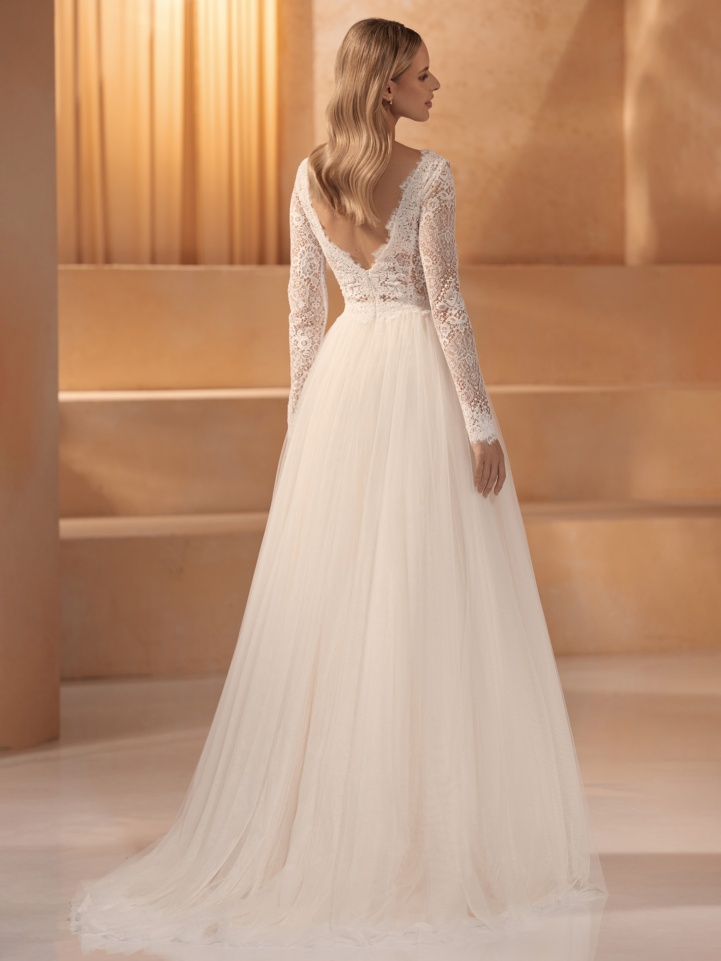 Bianco-Evento-bridal-dress-SAVANA-cham-2