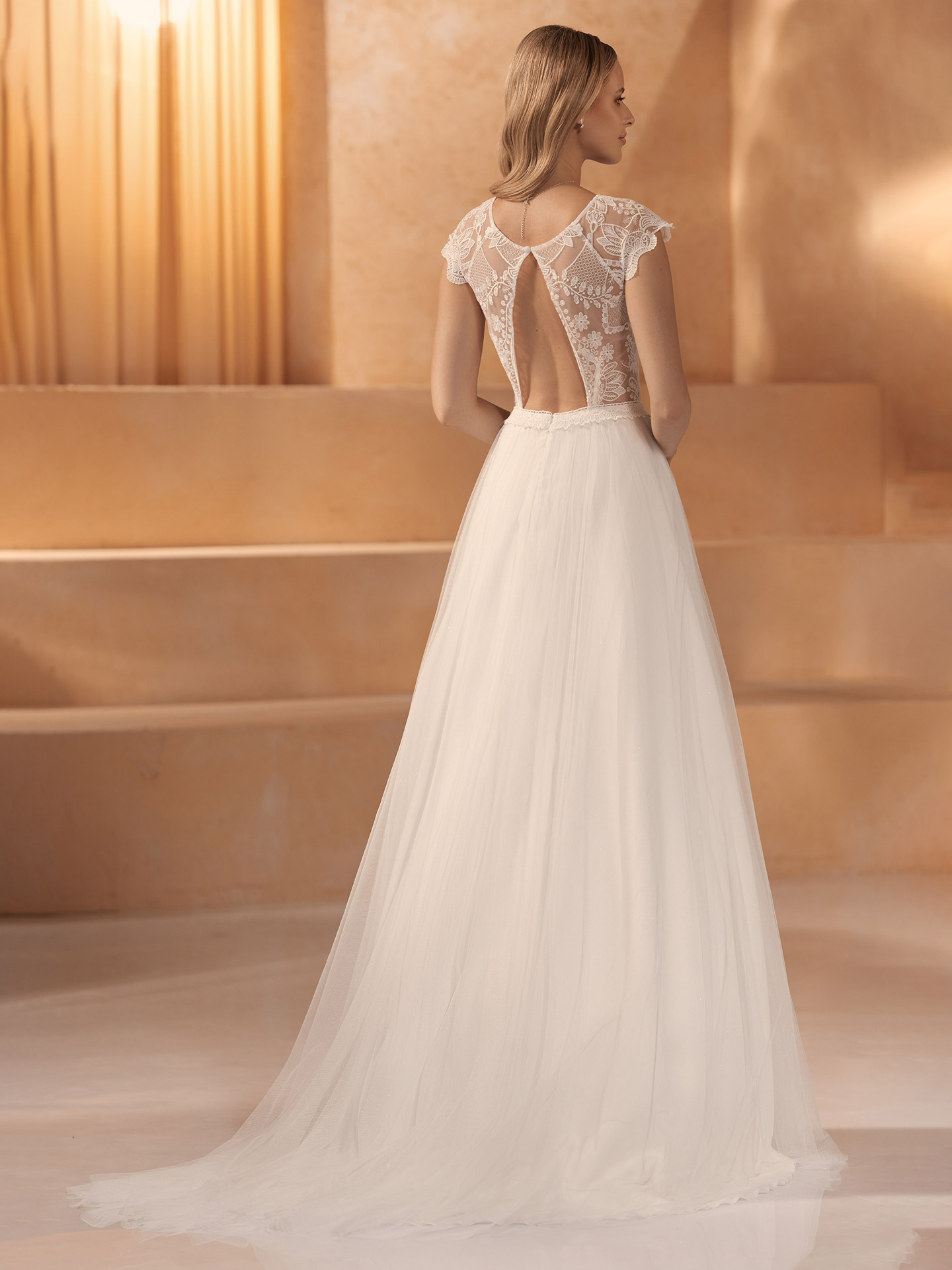 Bianco-Evento-bridal-dress-TANIA-2